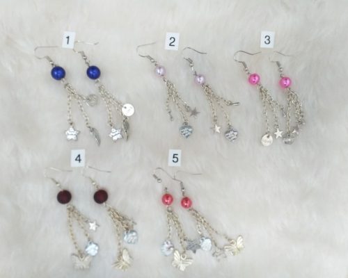 lot boucles d'oreilles en perles